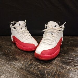 Retro Jordan 12 Cherry
